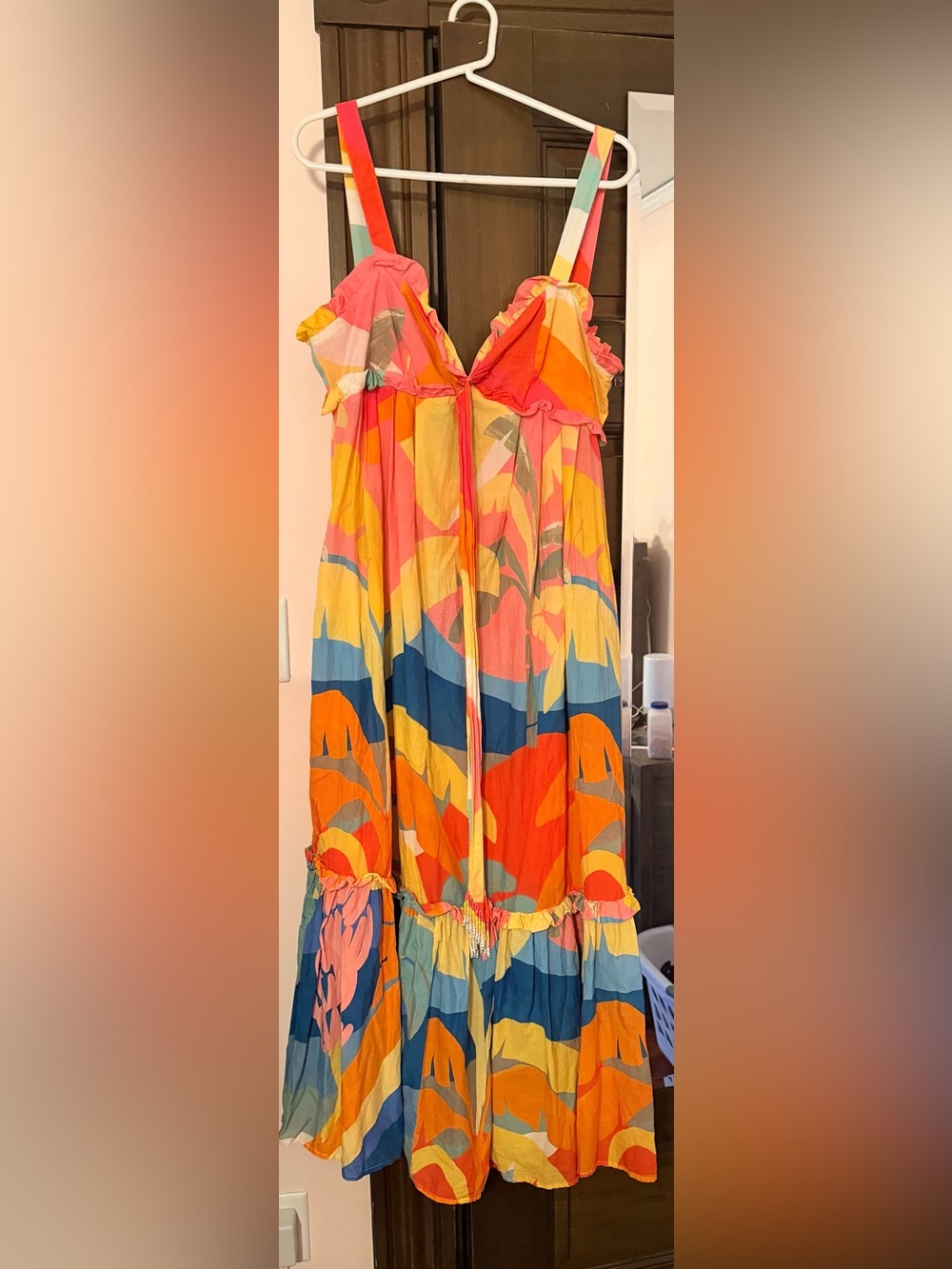 FARM Rio Tropical Sunset Maxi Dress. Like new. Size Medium